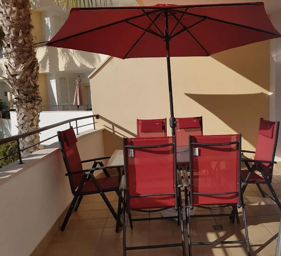 Spacious Apartment With Huge Terrace And Swimming Pool Lagos