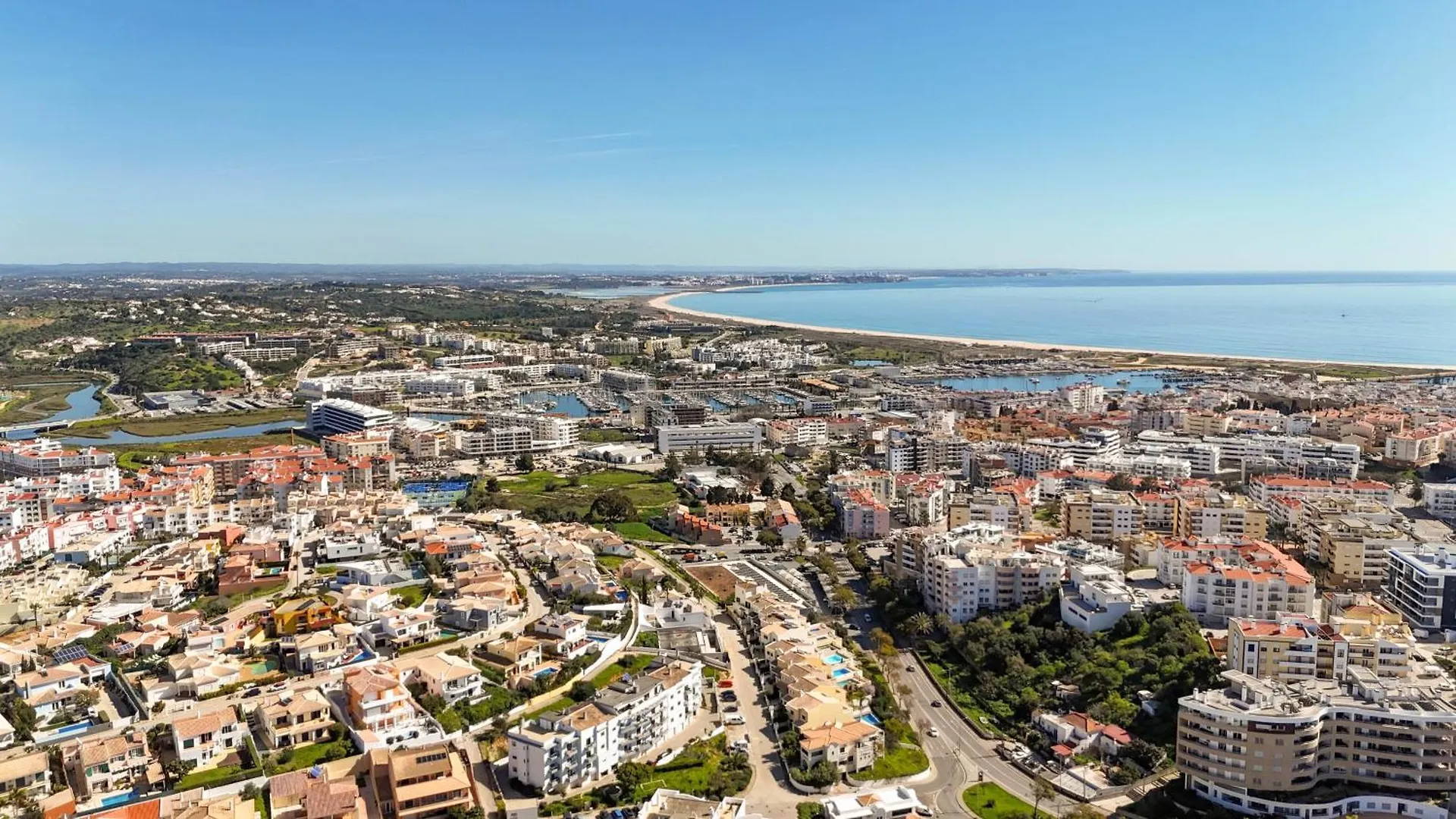 Spacious Apartment With Huge Terrace And Swimming Pool Lagos Portugal